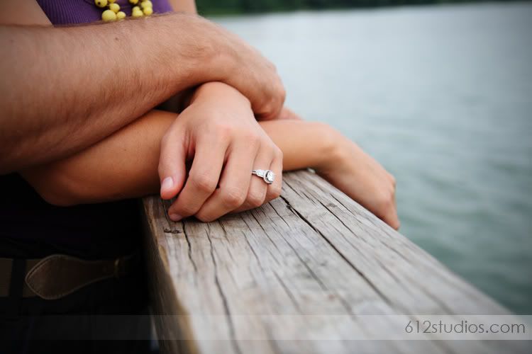 612 studios - Engagement photos at Lake Nakomis in Minneapolis