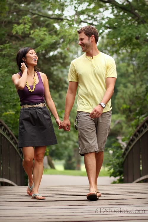 612 studios - Engagement photos at Lake Nakomis in Minneapolis