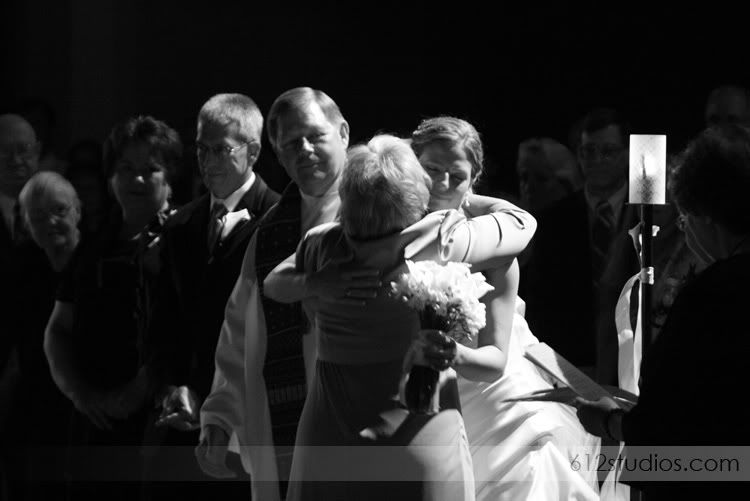 612 studios - Wedding Photography at Oak Grove Church in Golden Valley