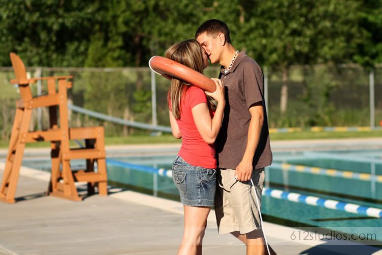 612 studios - Engagement photos at Shoreview YMCA