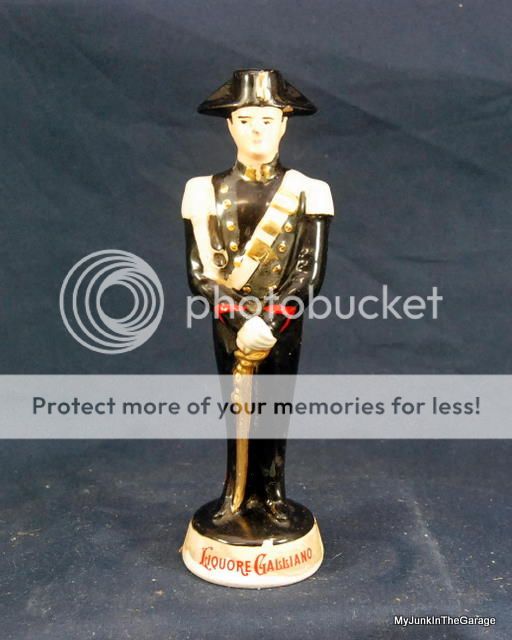 Liquore Galliano Italian Soldier Bottle Decanter 1969  